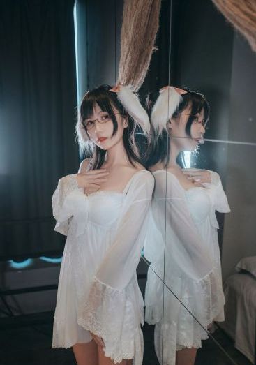 老板的年轻妻子