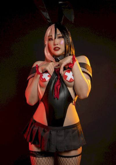 尤里和露珠的