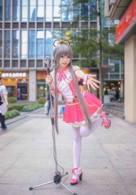 极品美女高潮出白浆