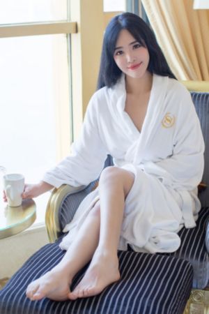 丰满少妇被猛烈进入的故事李龙