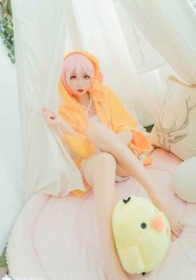 女神的露天咖啡厅