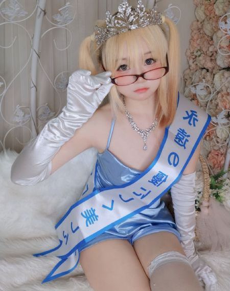 不时以俄语