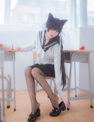 不安于室短剧免费观看
