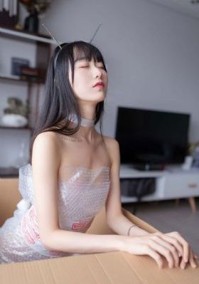 年轻的阿姨在线播放
