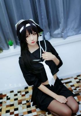 《裸》在线观看